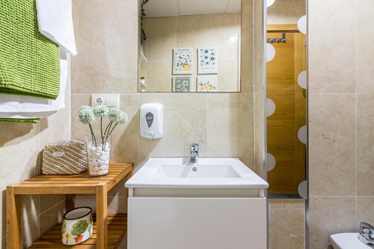 Mezquitilla Apartments مالقة المظهر الخارجي الصورة